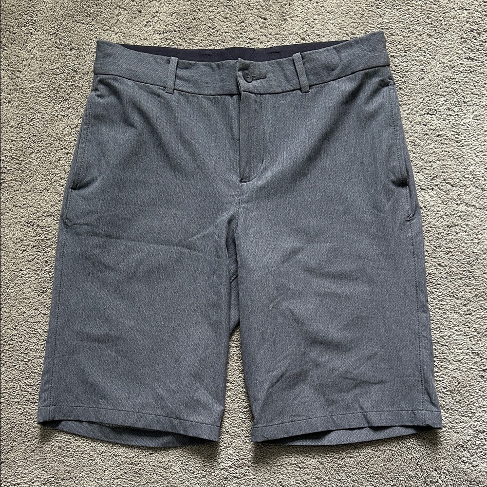 Nike Boys Large Gray Flat Front Shorts